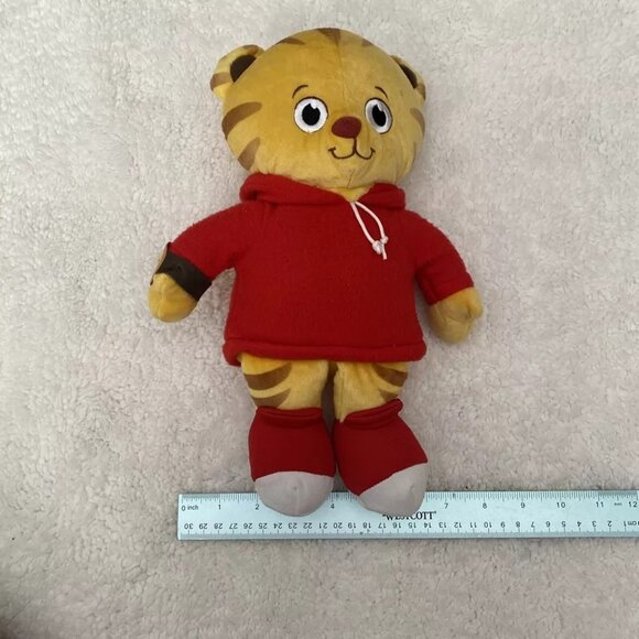 Daniel Tiger Stuffed Animal Doll Plush Toy Kohl's Cares 2022 Fred Rogers Company - Picture 8 of 12